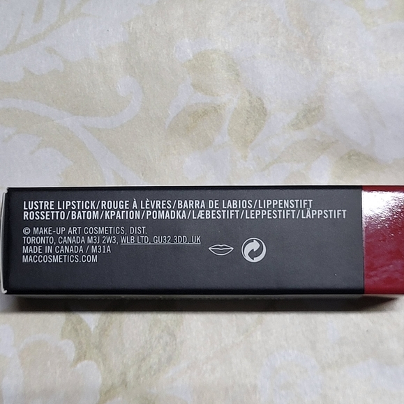MAC Lustre Lipstick, 502 Cockney, NIB - Picture 5 of 7